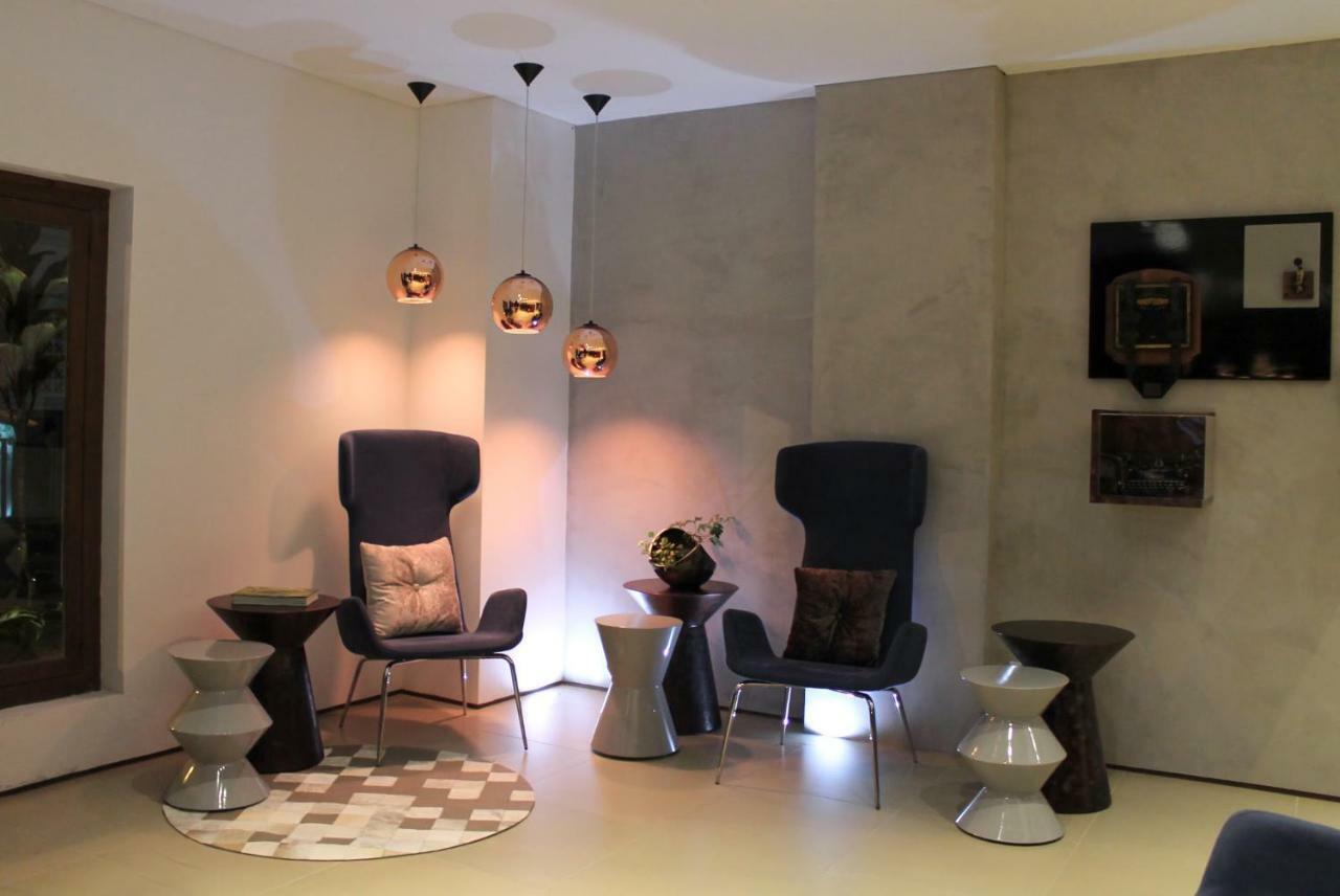 Quo Quality Hotel マニサレス エクステリア 写真 Interior of the showroom