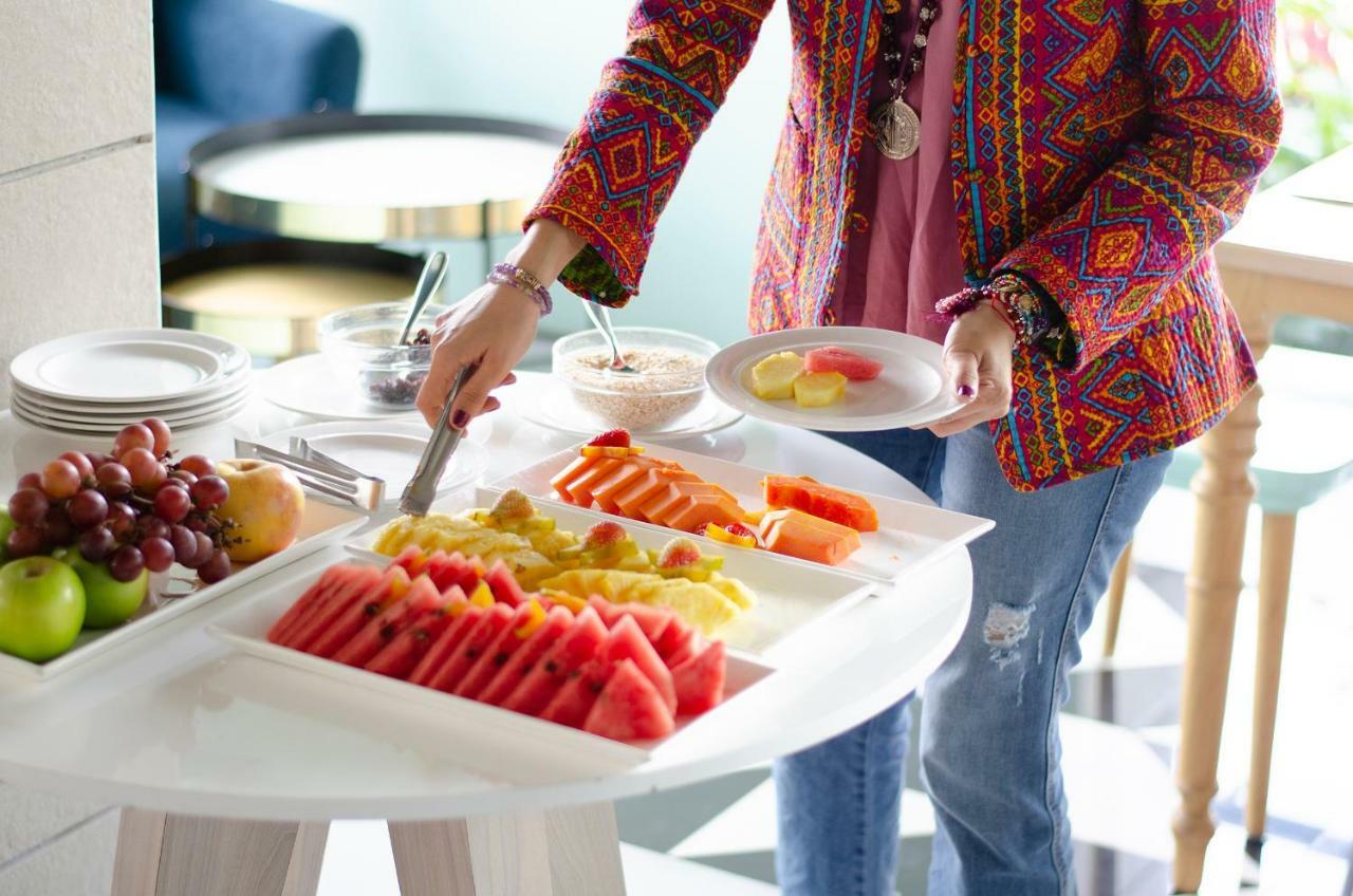 Quo Quality Hotel マニサレス エクステリア 写真 A buffet
